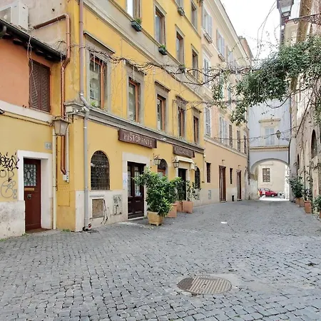 Trastevere & *