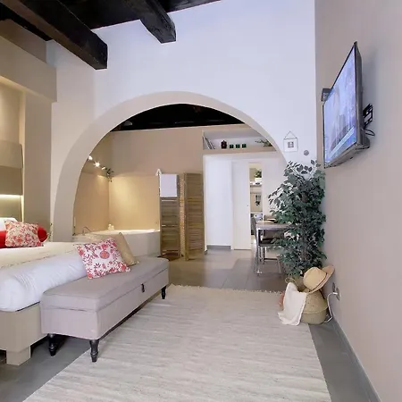 Trastevere & Apartment Rome
