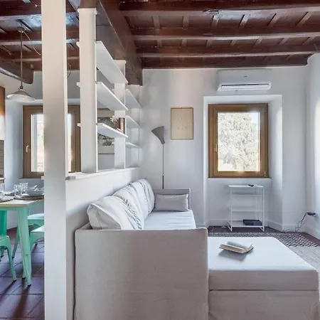 Trastevere Gardens Enchanting View Apartment Rome