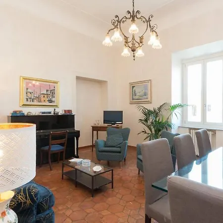 Trastevere Large Comfortable Apartment Rome