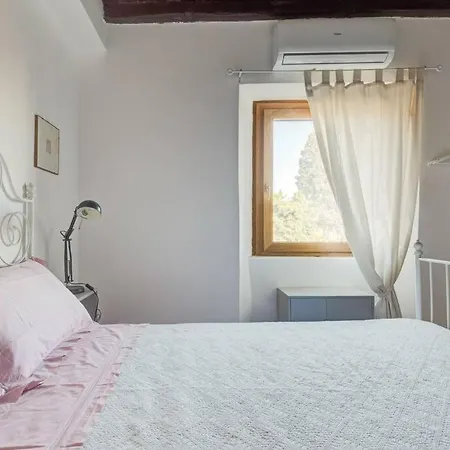 Trastevere Gardens Enchanting View Apartment