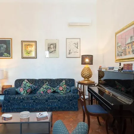 Trastevere Large Comfortable Apartment Rome