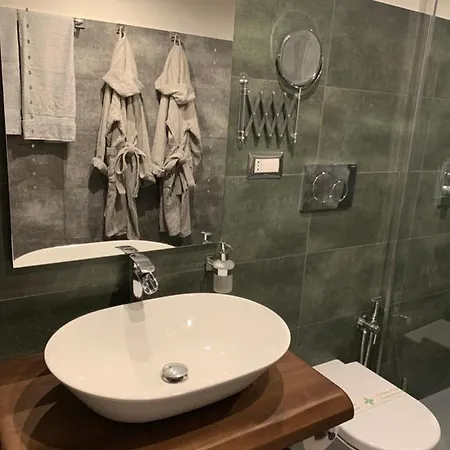 Luxury Coronari Apartment