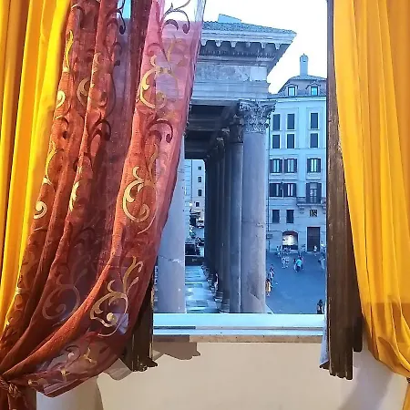 L'antica Dimora Con Splendida Vista Sul Pantheon Appartement Rome