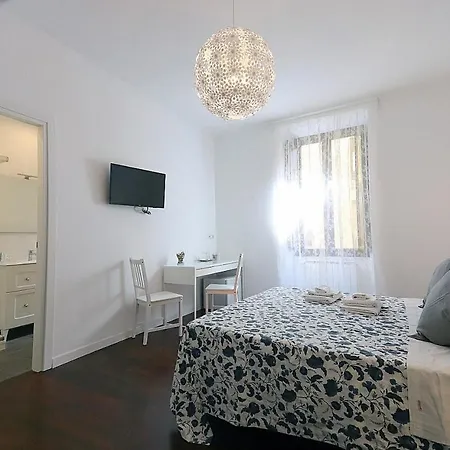 Bed & Breakfast La Luna Nel Pozzo Rome