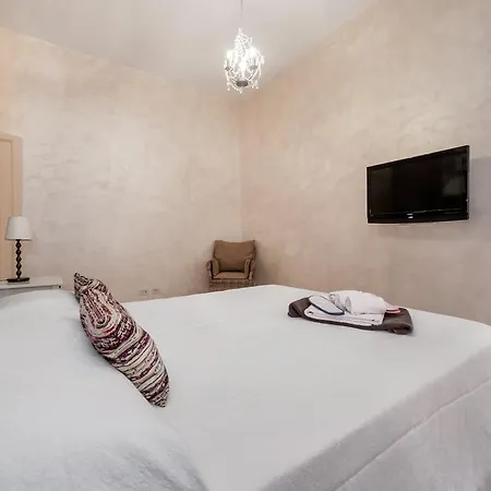 Apartment Conte Verde Rome