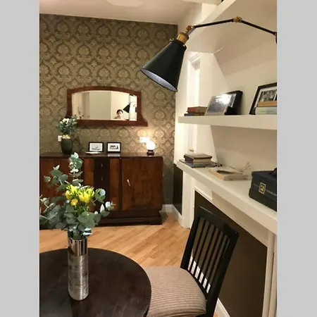Mia Residenza Al Pantheon Apartment