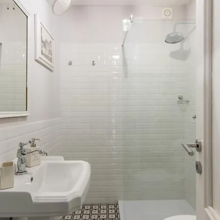 Liberty Colosseo Apartment Rome