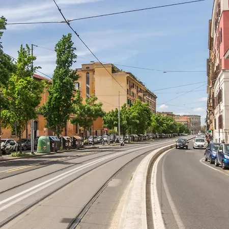 Apartment Liberty Colosseo Rome