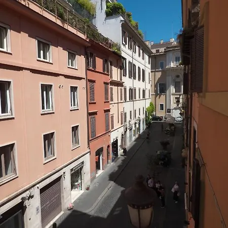 Vite 99 Spanish Steps Bed & Breakfast *