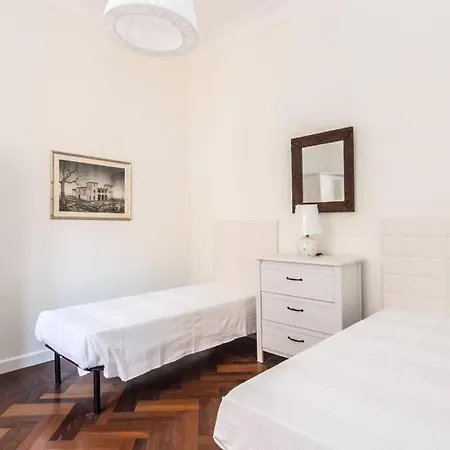 Vatican Large Comfortable Apartment