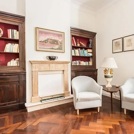 Vatican Large Comfortable Apartment *