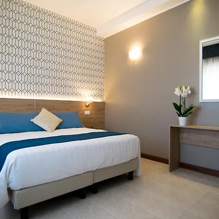 Pacific Hotell 3*