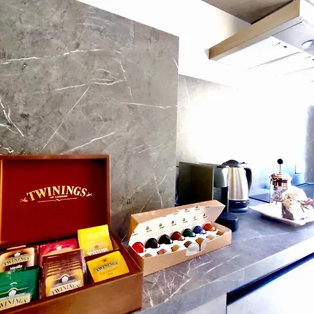 Pop Chic Frattina Apartment Rome