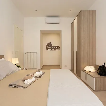 Colosseum Holidays - Marco Aurelio Apartment Rome
