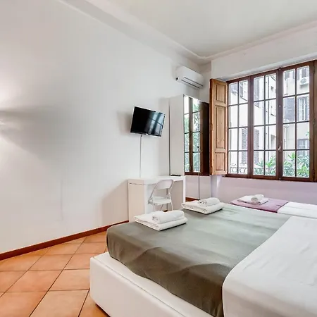 Apartment Vatican Germanico 107 *