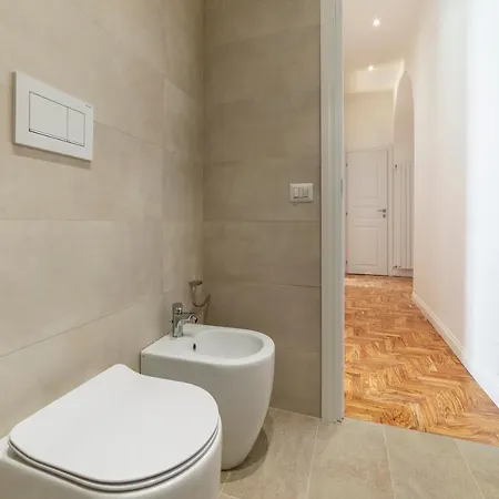 Apartment Rione Prati Elegant With Balcony *