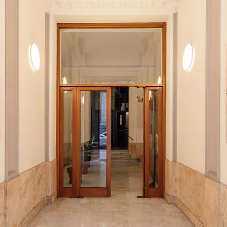 Apartment Tritone Minimal *