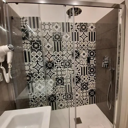 Maritza Guest House 1 * Rome