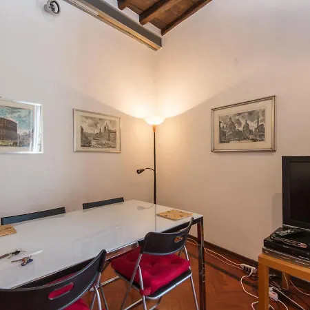 Apartment Piazza Navona Charming Rome