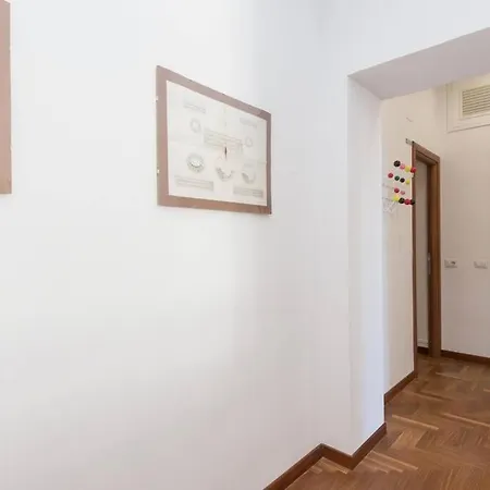 Popolo Elegant Two Bedroom *