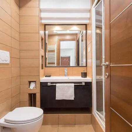 Popolo Elegant Two Bedroom * Rome
