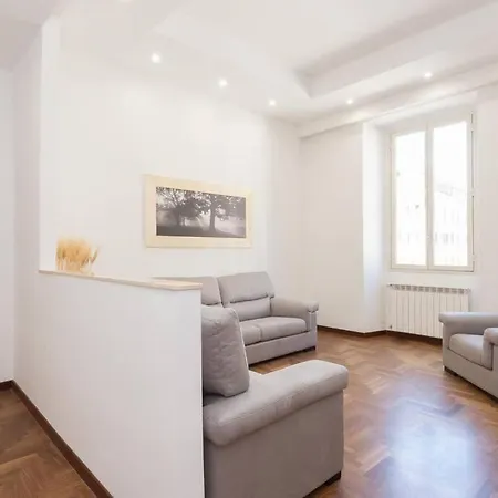 Popolo Elegant Two Bedroom * Rome