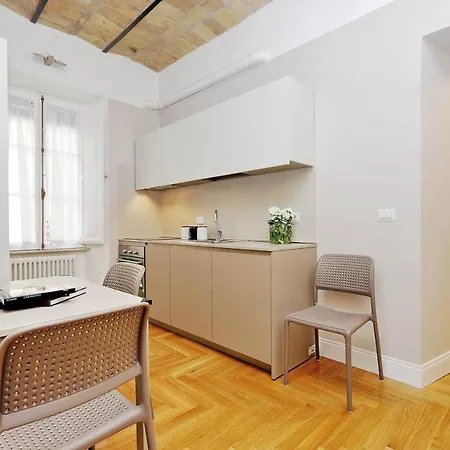 Bed & Breakfast Bellezza Al Colosseo - & Apts 3*