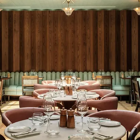 The Hoxton, 4* Rome
