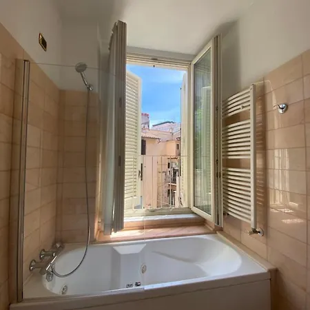 Rome Accomodation *