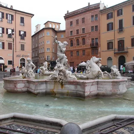 Navona Relais Bed & Breakfast *