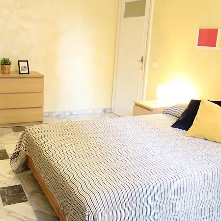 Re Di Roma/cozy Flat For Six Persons