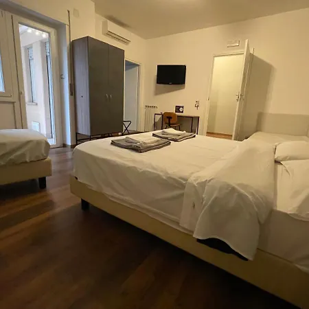 Guest house Luciano Licia Rome
