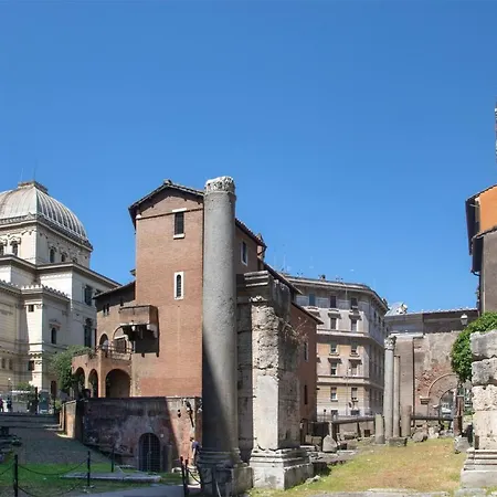 Sant'ambrogio 7 Holiday home