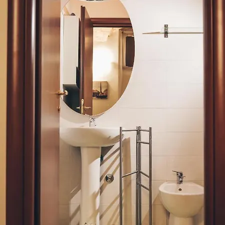 Domus Vatican Walls Apartment