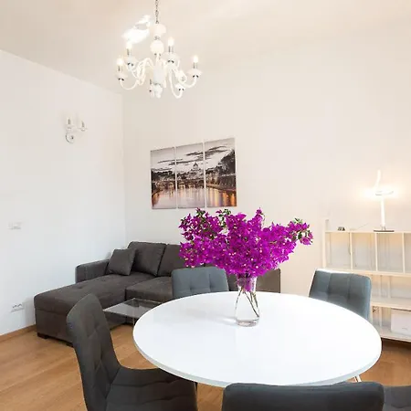 Karan's Aparment In *