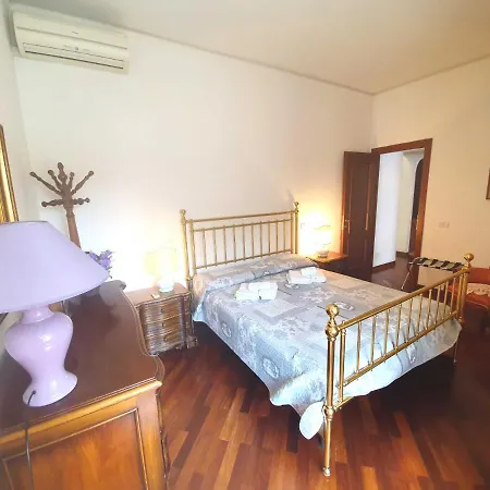 Apartment Luminoso Pamphili Rome