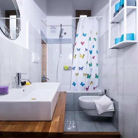 Interno 6 San Pietro * Roma