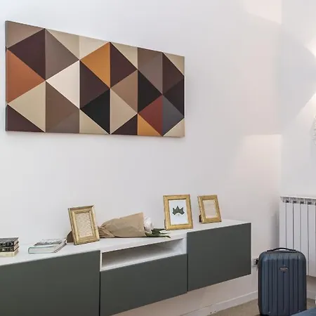 Interno 6 San Pietro Apartment *