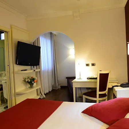 Trilussa Palace Congress & Hotel 4*