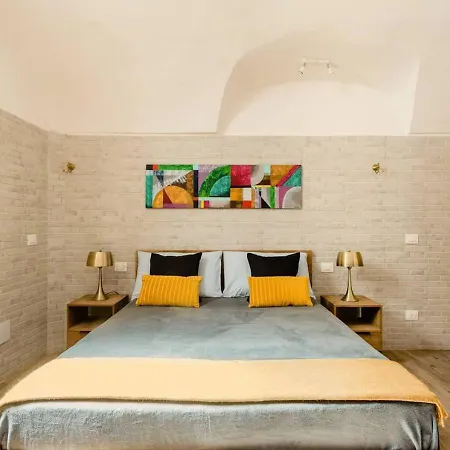 Apartment Paradise In Campo Dei Fiori-navona Square Few Steps From Vatican