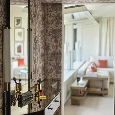Hotel Eden - Dorchester Collection 5*