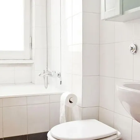 Kamchu Apartments: Ada Affittacamere