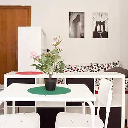Kamchu Apartments: Ada Affittacamere Roma