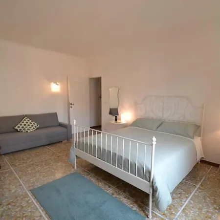 Amerina's Apartment *