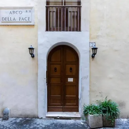 Charming 1br In Navona Square * Rome