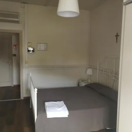 Casa Per Ferie Suore Domenicane 2*