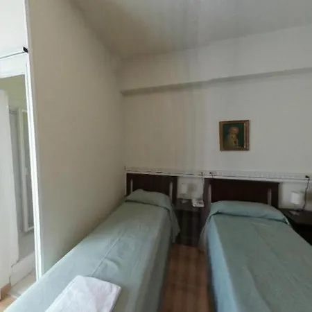 Casa Per Ferie Suore Domenicane Hotel 2*