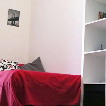 Kamchu Apartments: Viale Libia Guest house
