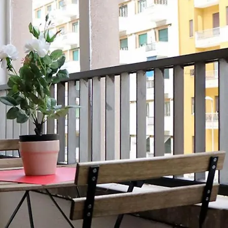 Kamchu Apartments: Viale Libia Guest house *